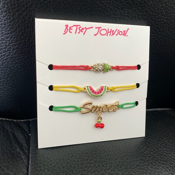 Betsey Johnson Set of Three Fruit Edition Bracelets NWT - Picture 7 of 9